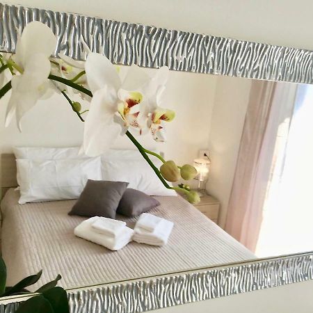 Ferienwohnung Orchidea In Centro Como Exterior foto